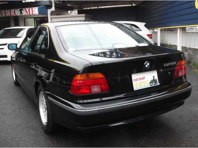 BMW 5シリーズ 528i ワンオーナー
